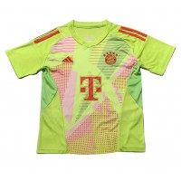 Camisa de Futebol Bayern Munich Goleiro Equipamento Principal 2024-25 Manga Curta